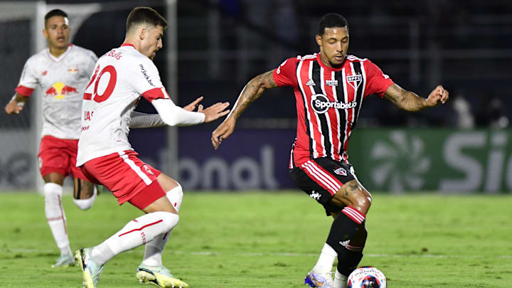 Bragantino e São Paulo se enfrentaram pela última vez no Paulistão. Bragantino e São Paulo se enfrentaram pela última vez no Paulistão.