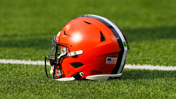 Cleveland Browns v Los Angeles Rams