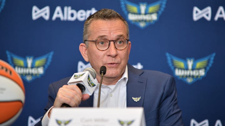 Dallas Wings Presser and Portraits Dallas Wings Presser and Portraits