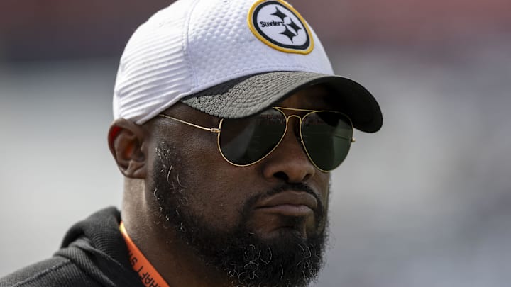 Jan 28, 2025; Mobile, AL, USA; Pittsburgh Steelers head coach Mike Tomlin visits the field during Senior Bowl practice for the American team at Hancock Whitney Stadium. Mandatory Credit: Vasha Hunt-Imagn Images