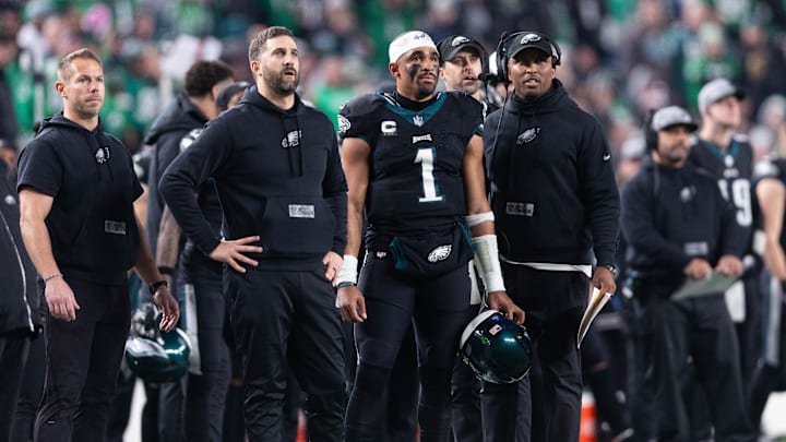 Dec 25, 2023; Philadelphia, Pennsylvania, USA; Philadelphia Eagles head coach Nick Sirianni (L) and