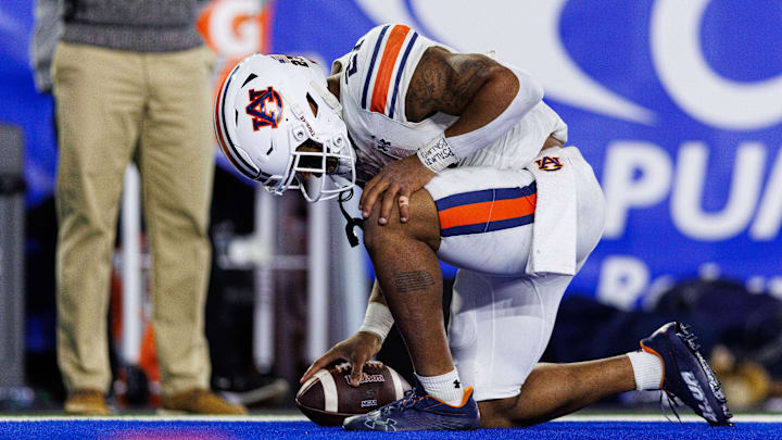 It might be a longshot, but the Auburn Tigers still have a chance to get to a bowl game if they follow the Kentucky blueprint. It might be a longshot, but the Auburn Tigers still have a chance to get to a bowl game if they follow the Kentucky blueprint.