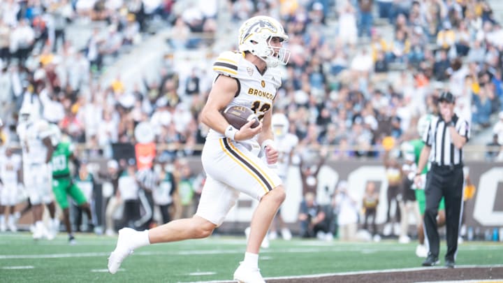 Broc Lowry and Western Michigan are favored against Miami (OH) on Saturday.