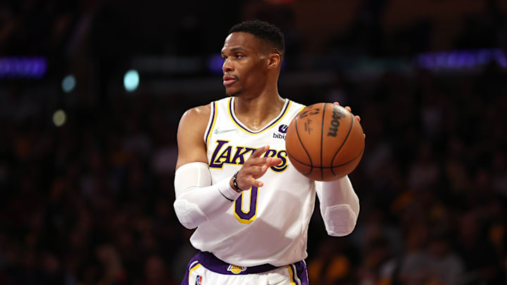 Westbrook continuaría en los Lakers durante la temporada 2022-23