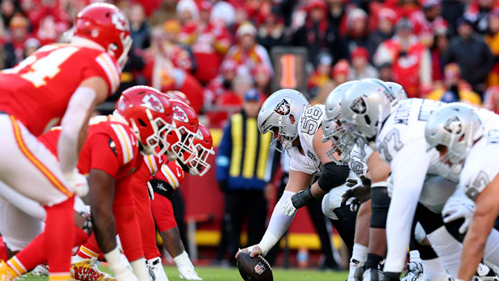 Las Vegas Raiders v Kansas City Chiefs