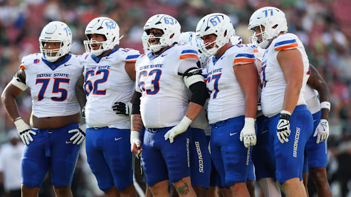 Boise State offensive tackle Kage Casey (77) will enter 2026 NFL Draft.
