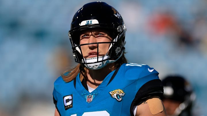 Jacksonville Jaguars quarterback Trevor Lawrence (16) warms up before an NFL football matchup Sunday, Dec. 1, 2024 at EverBank Stadium in Jacksonville, Fla. [Corey Perrine/Florida Times-Union]