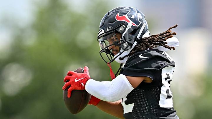 Jun 9, 2026; Houston, Texas, USA; Houston Texans wide receiver Lewis Bond participates in a drill during the team’s minicamp at Houston Methodist Training Center. Mandatory Credit: Maria Lysaker-Imagn Images Jun 9, 2026; Houston, Texas, USA; Houston Texans wide receiver Lewis Bond participates in a drill during the team’s minicamp at Houston Methodist Training Center. Mandatory Credit: Maria Lysaker-Imagn Images