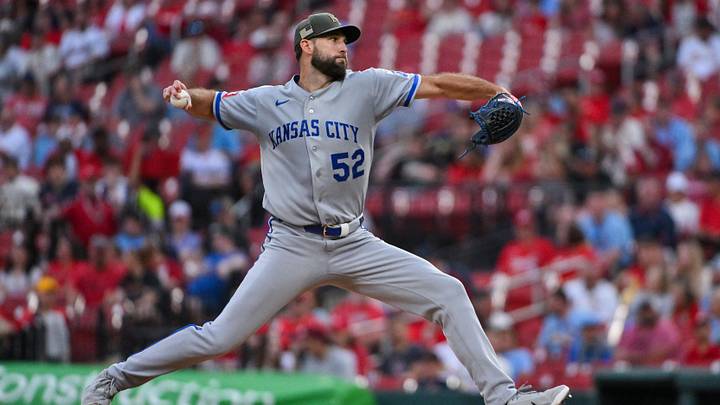 May 15, 2026; St. Louis, Missouri, USA; Kansas City Royals starting pitcher Michael Wacha (52) pitches against the St. Louis Cardinals during the first inning at Busch Stadium. Mandatory Credit: Jeff Curry-Imagn Images