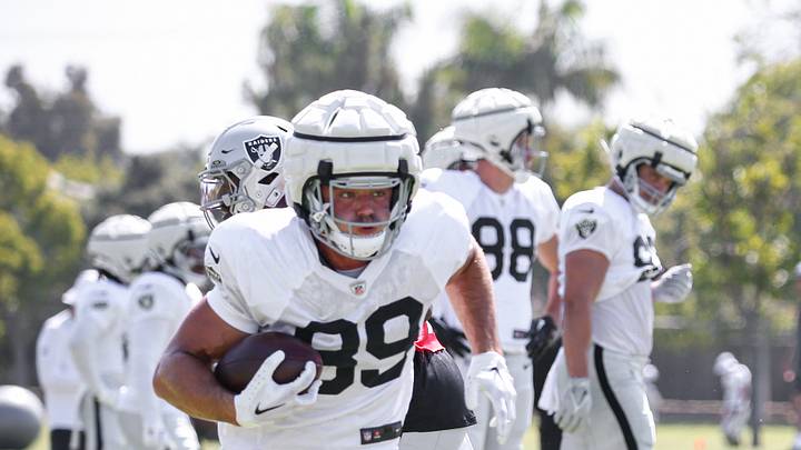 Las Vegas Raiders TE Brock Bowers
