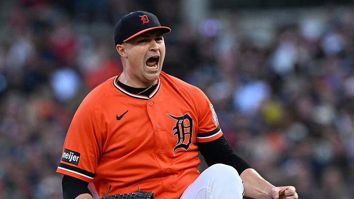 Jun 19, 2026; Detroit, Michigan, USA; Detroit Tigers starting pitcher Tarik Skubal (29) reacts after striking out Chicago White Sox third baseman Colson Montgomery (not pictured) with the bases loaded to get out of the fifth inning at Comerica Park. Mandatory Credit: Lon Horwedel-Imagn Images Jun 19, 2026; Detroit, Michigan, USA; Detroit Tigers starting pitcher Tarik Skubal (29) reacts after striking out Chicago White Sox third baseman Colson Montgomery (not pictured) with the bases loaded to get out of the fifth inning at Comerica Park. Mandatory Credit: Lon Horwedel-Imagn Images
