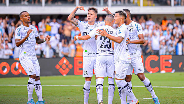 Pensando no clássico deste domingo, contra o São Paulo, Carille optou por poupar seu camisa 10 