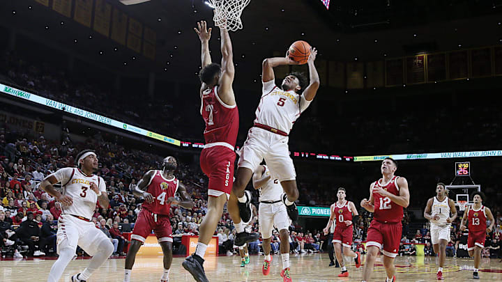 Curtis Jones leads the Iowa State men against Auburn in a Top 5 showdown at the Maui Invitational Monday night.