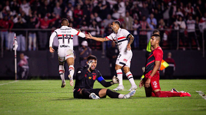 André Silva marcou o gol da vitória do São Paulo
