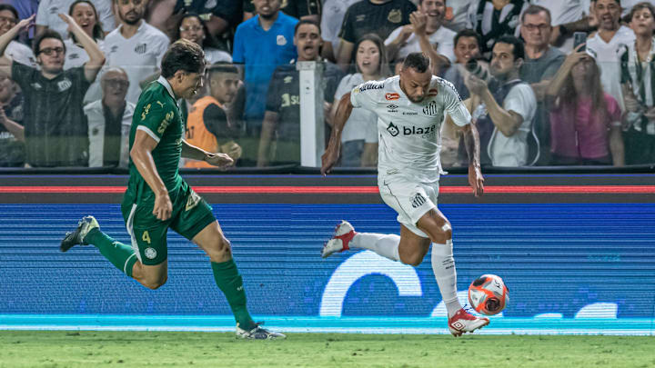 Santos x Palmeiras ainda não aconteceu no Brasileirão Série A 2025