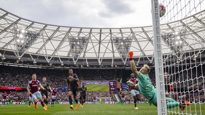 As equipes brigam pela vaga nas quartas de final na Carabao Cup 