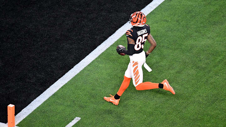 Feb 13, 2022; Inglewood, California, USA; Cincinnati Bengals wide receiver Tee Higgins (85) runs for