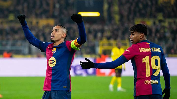 Borussia Dortmund v FC Barcelona - UEFA Champions League