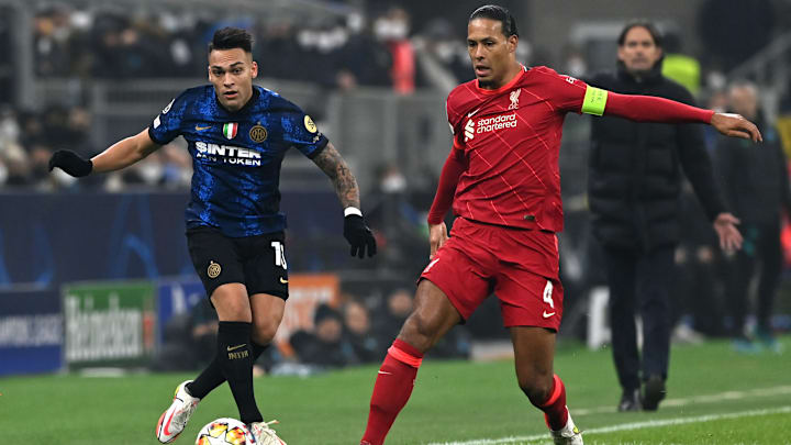 Lautaro Martinez e Virgil van Dijk