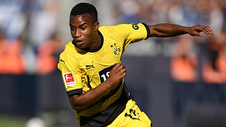 Steht Moukoko vor einer Leihe? Steht Moukoko vor einer Leihe?