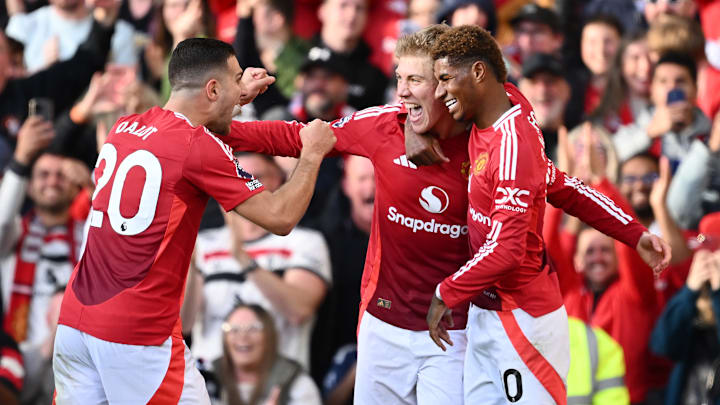 Manchester United FC v Brentford FC - Premier League