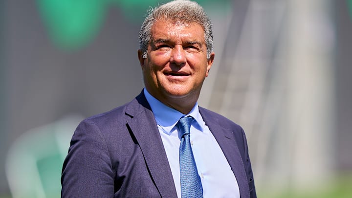 Joan Laporta est vivement critiqué.