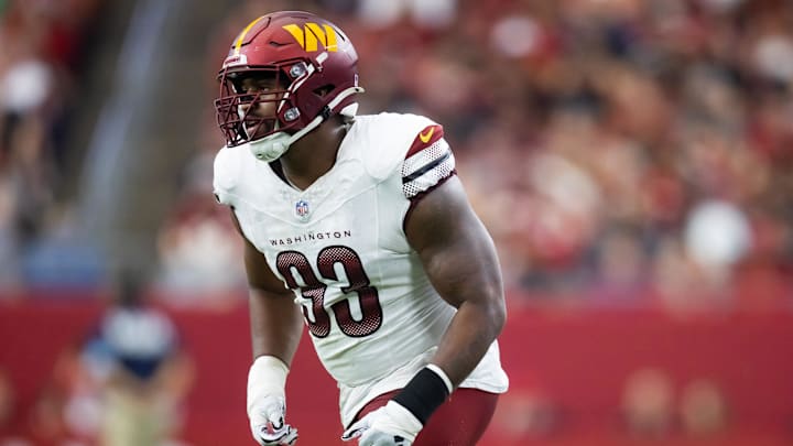 Washington Commanders defensive tackle Jonathan Allen against the Arizona Cardinals at State Farm Stadium