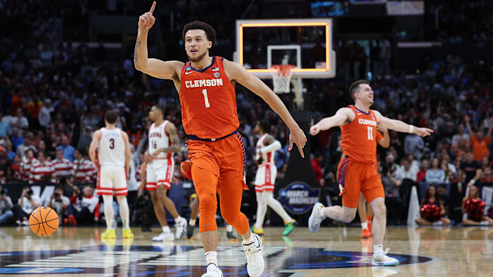 Clemson v Arizona