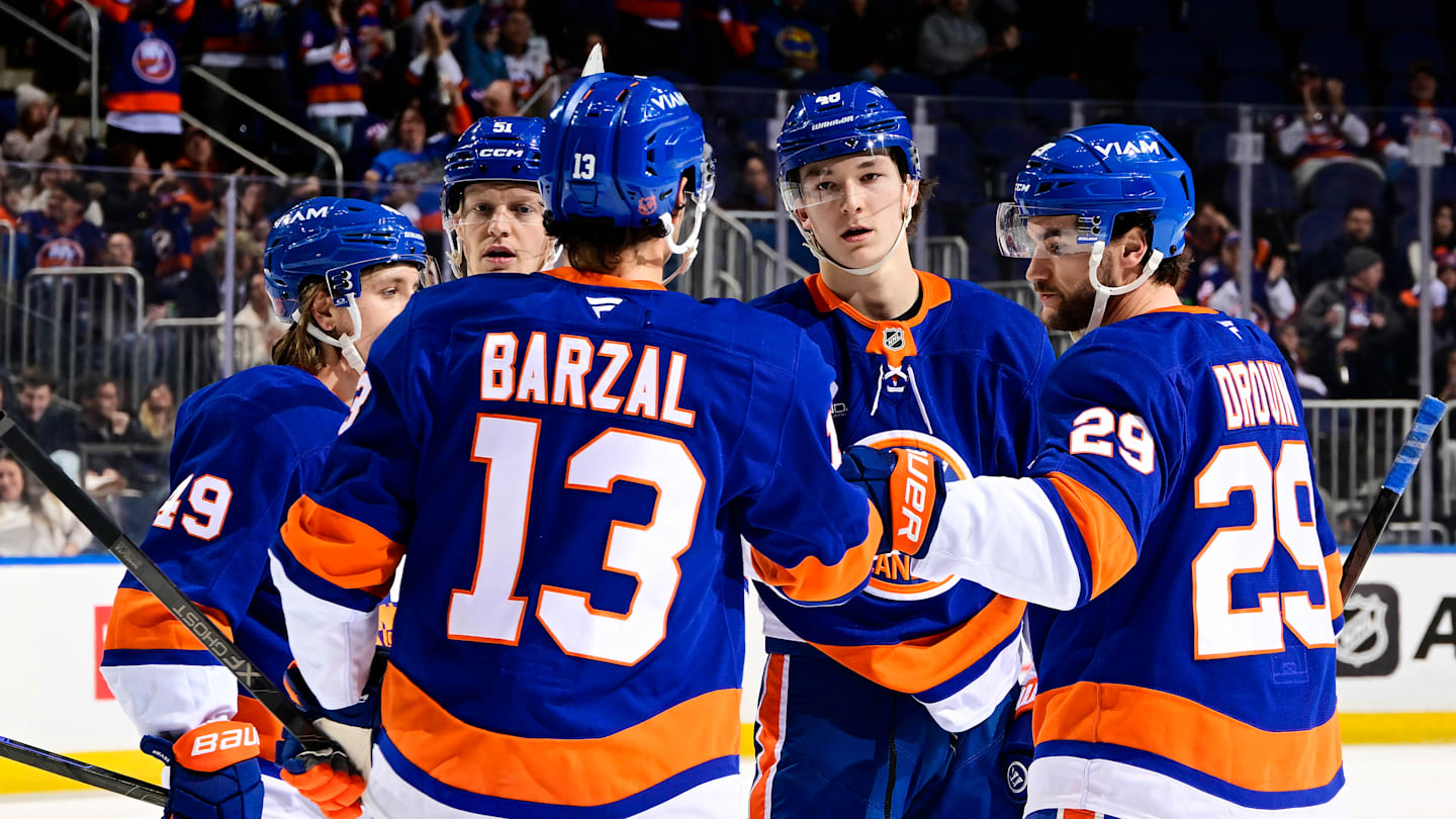 NY Islanders rookie Matthew Schaefer hits incentive bonus with latest milestone goal