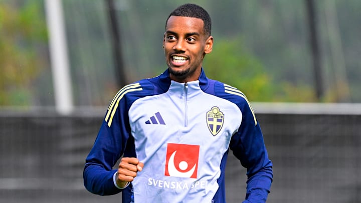 FBL-SWE-ENG-PR-LIVERPOOL-ISAK