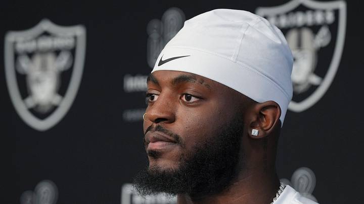 Las Vegas Raiders DE Keyron Crawford Las Vegas Raiders DE Keyron Crawford