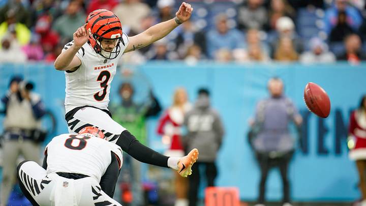 Does Cade York have what it takes to beat Lenny Krieg for the Jets' starting kicker job? 