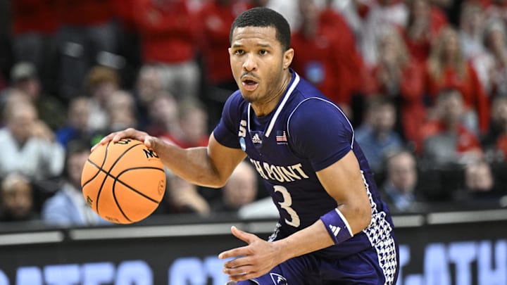 High Point Panthers guard Rob Martin