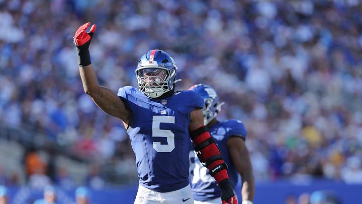 Sep 28, 2025; East Rutherford, New Jersey, USA; New York Giants linebacker Kayvon Thibodeaux (5)reacts during the fourth quarter against the Los Angeles Chargers at MetLife Stadium. Mandatory Credit: Brad Penner-Imagn Images