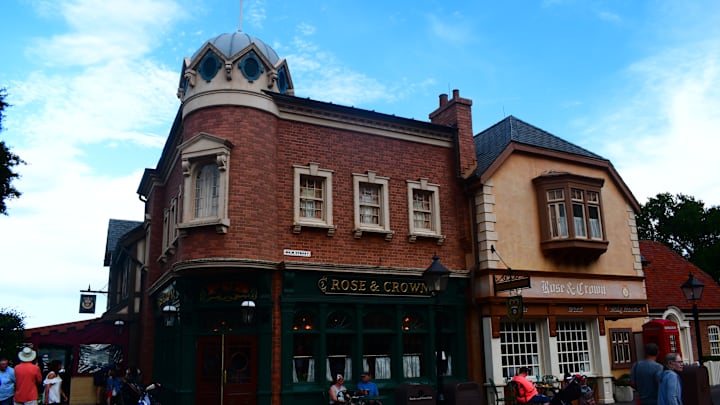 The Rose and Crown at EPCOT's U.K. Pavilion