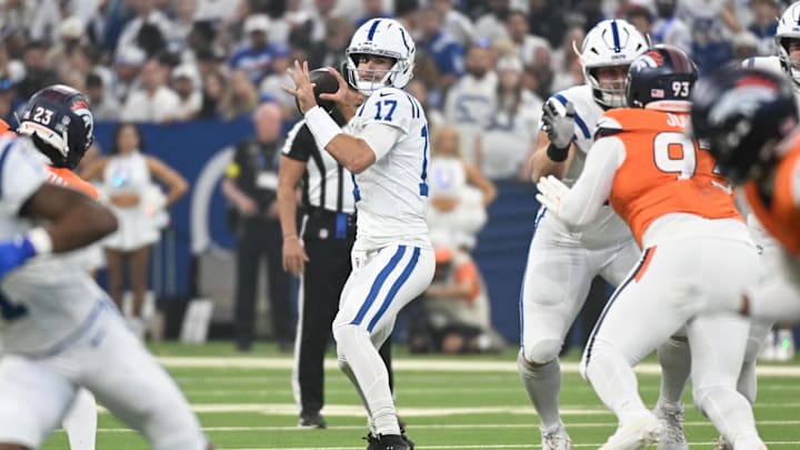 Sep 14, 2025; Indianapolis, Indiana, USA; Indianapolis Colts quarterback Daniel Jones (17) looks to pass the ball during the first quarter against the Denver Broncos at Lucas Oil Stadium. Mandatory Credit: Robert Goddin-Imagn Images Sep 14, 2025; Indianapolis, Indiana, USA; Indianapolis Colts quarterback Daniel Jones (17) looks to pass the ball during the first quarter against the Denver Broncos at Lucas Oil Stadium. Mandatory Credit: Robert Goddin-Imagn Images