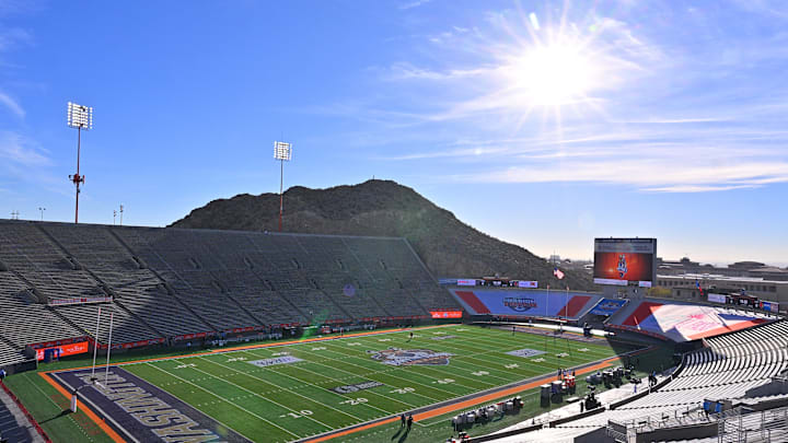 Louisville v Washington - Tony the Tiger Sun Bowl