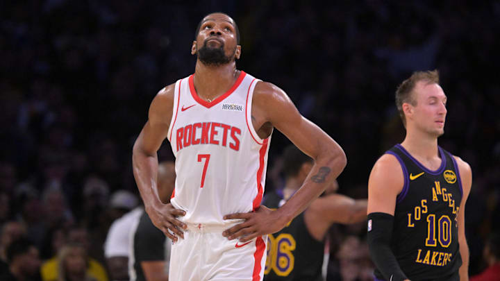 Kevin Durant anotó 23 puntos en el Juego 2 