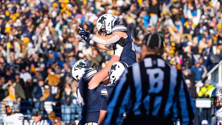 Montana State running back Adam Jones (23)