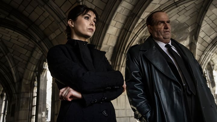 Cristin Milioti as Sofia Falcone and Colin Farrell as Oz Cobb in The Penguin