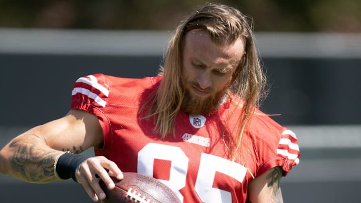 Jun 11, 2025; Santa Clara, CA, USA; San Francisco 49ers tight end George Kittle (85) works on improving his grip strength during a team OTA at Levi's Stadium. Mandatory Credit: D. Ross Cameron-Imagn Images Jun 11, 2025; Santa Clara, CA, USA; San Francisco 49ers tight end George Kittle (85) works on improving his grip strength during a team OTA at Levi's Stadium. Mandatory Credit: D. Ross Cameron-Imagn Images