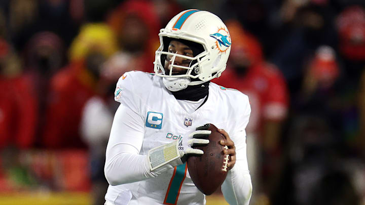 AFC Wild Card Playoffs - Miami Dolphins v Kansas City Chiefs