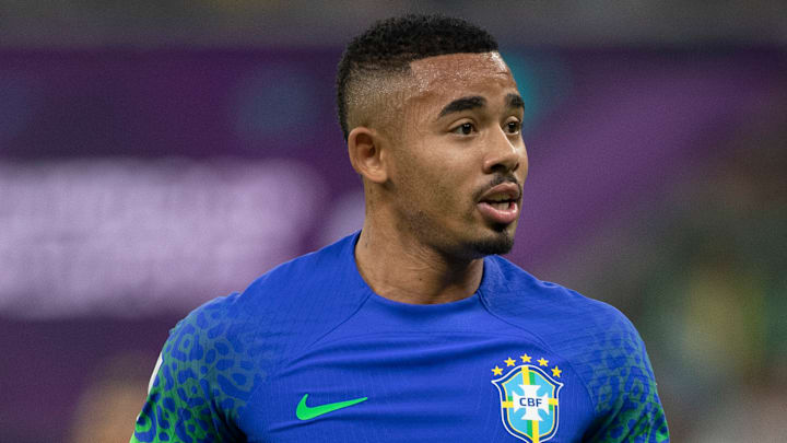 Arsenal teme não poder contar com seu atacante tão cedo