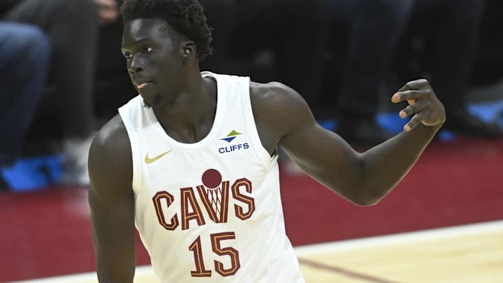 Oct 8, 2024; Cleveland, Ohio, USA; Cleveland Cavaliers forward JT Thor (15) celebrates his three-point basket in the fourth quarter against the Chicago Bulls at Rocket Mortgage FieldHouse. Mandatory Credit: David Richard-Imagn Images Oct 8, 2024; Cleveland, Ohio, USA; Cleveland Cavaliers forward JT Thor (15) celebrates his three-point basket in the fourth quarter against the Chicago Bulls at Rocket Mortgage FieldHouse. Mandatory Credit: David Richard-Imagn Images