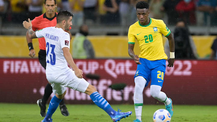 Brasil e Paraguai se enfrentam em jogo do Grupo D da Copa América 2024.