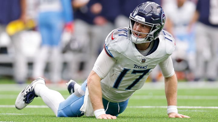 Tennessee Titans v Houston Texans