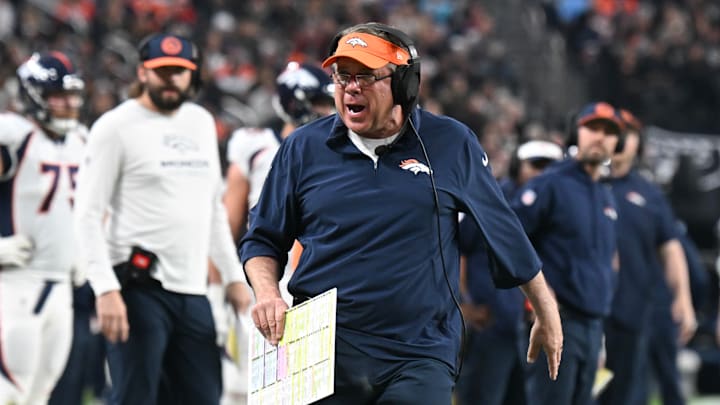 Denver Broncos v Las Vegas Raiders