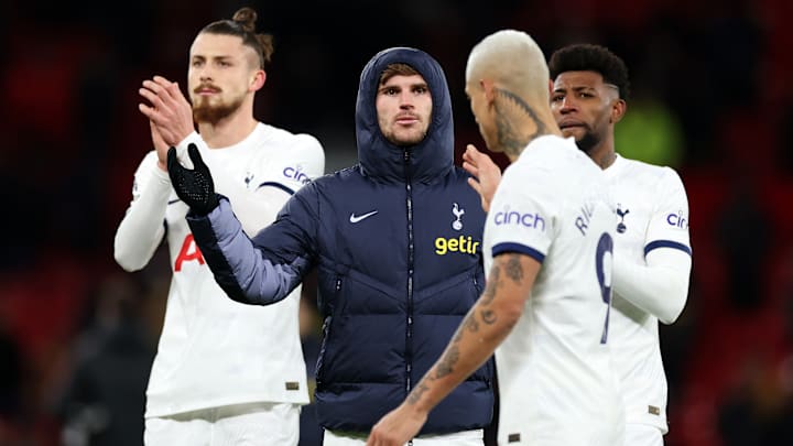 Manchester United v Tottenham Hotspur - Premier League