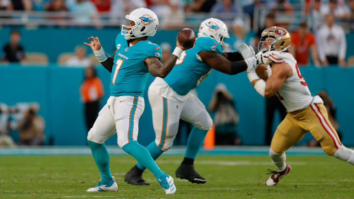 San Francisco 49ers v Miami Dolphins