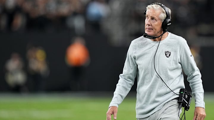 Los Angeles Chargers v Las Vegas Raiders